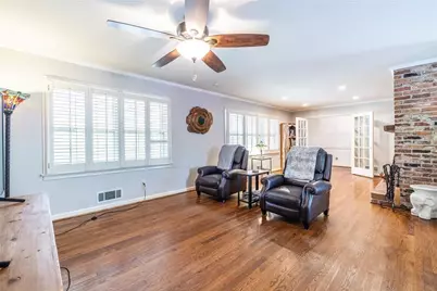 3360 Embry Hills Drive, Atlanta, GA 30341 - Photo 8