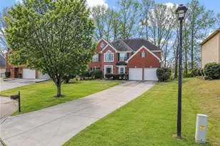 775 Martin Field Dr, Lawrenceville, GA 30045 - Photo 2
