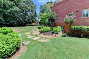 125 Weatherburne Dr, Roswell, GA 30076 - Photo 46