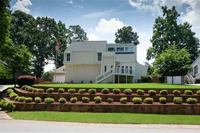 5048 Rebel Ridge Court NW, Peachtree Corners, GA 30092 - Photo 2