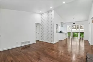 2272 Vistamont Dr, Decatur, GA 30033 - Photo 6