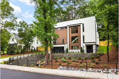 2822 Shady Valley Drive NE, Atlanta, GA 30324 - Photo 2
