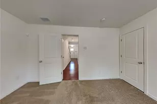 975 Society Circle SW, Atlanta, GA 30331 - Photo 10