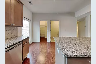 975 Society Circle SW, Atlanta, GA 30331 - Photo 4