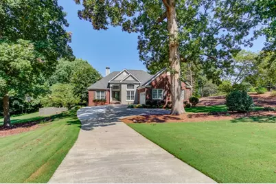 6560 Pond View Court, Clermont, GA 30527 - Photo 1