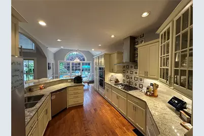 6560 Pond View Court, Clermont, GA 30527 - Photo 8