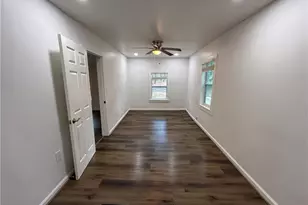 2523 Hood Ave NW, Atlanta, GA 30318 - Photo 14