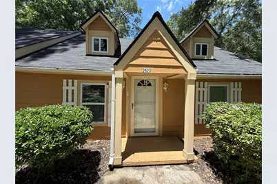 2523 Hood Avenue NW, Atlanta, GA 30318 - Photo 2