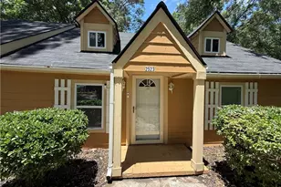 2523 Hood Ave NW, Atlanta, GA 30318 - Photo 2