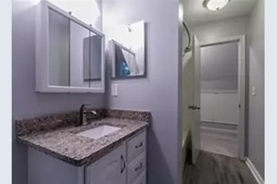 135 Barrington Drive E, Roswell, GA 30076 - Photo 8