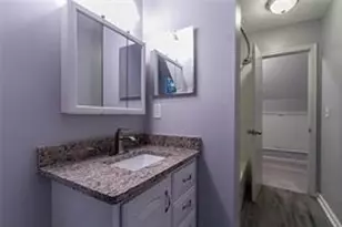 135 Barrington Dr E, Roswell, GA 30076 - Photo 8