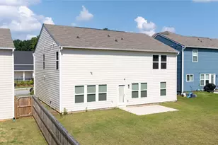 237 Traminer Wy, Braselton, GA 30517 - Photo 6
