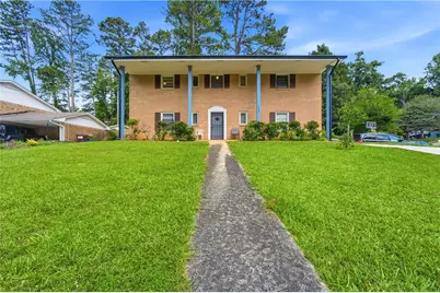 1020 Cedar Circle, Forest Park, GA 30297 - Photo 2