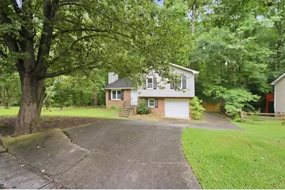4635 Hamlet Walk SE, Conyers, GA 30094 - Photo 4