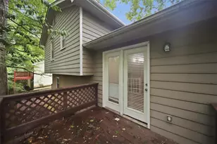 4635 Hamlet Walk SE, Conyers, GA 30094 - Photo 12