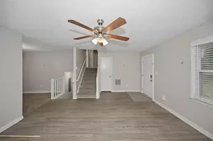 4635 Hamlet Walk SE, Conyers, GA 30094 - Photo 6