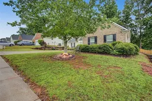 221 Mount Laurel Dr, Dallas, GA 30132 - Photo 4