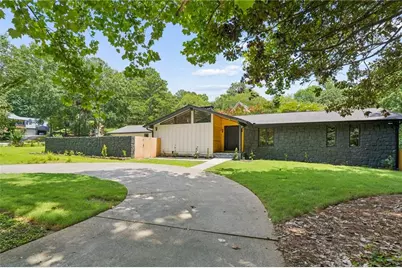 5435 High Point Road, Sandy Springs, GA 30342 - Photo 2