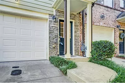 3663 Ashford Creek View NE, Brookhaven, GA 30319 - Photo 4