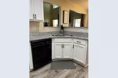 484 Hillandale Park Drive, Lithonia, GA 30058 - Photo 4