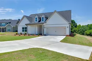 164 Creek Stone Dr, Hartwell, GA 30643 - Photo 2
