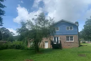 832 S Deshon Rd, Lithonia, GA 30058 - Photo 24