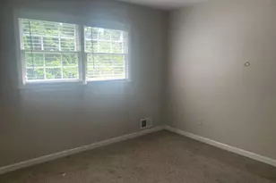 832 S Deshon Rd, Lithonia, GA 30058 - Photo 22