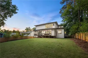 680 Carriage Dr, Sandy Springs, GA 30328 - Photo 54