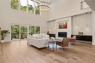 680 Carriage Dr, Sandy Springs, GA 30328 - Photo 12