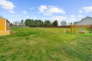 8565 Meadowgrove Ln, Gainesville, GA 30506 - Photo 40