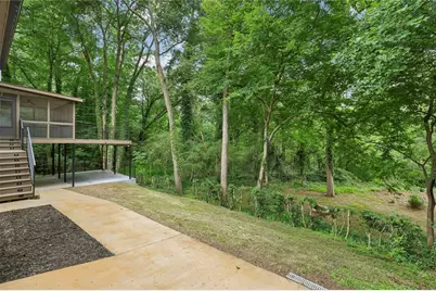 3621 Wood Valley Court NE, Brookhaven, GA 30319 - Photo 20