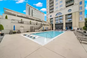 3040 Peachtree Rd NW, Atlanta, GA 30305 - Photo 20
