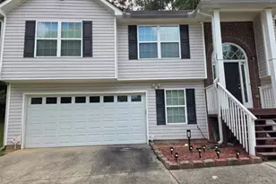 3975 Crestwater Ln, Snellville, GA 30039 - Photo 2