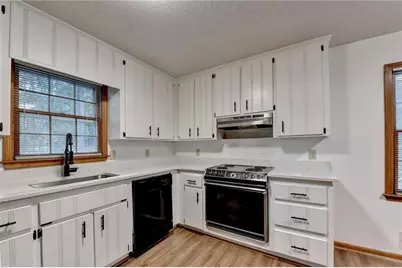 214 Valley Brook Drive, Woodstock, GA 30188 - Photo 12