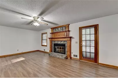 214 Valley Brook Drive, Woodstock, GA 30188 - Photo 16