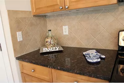 2059 Liberty Court NW, Atlanta, GA 30318 - Photo 4