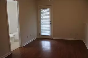 2059 Liberty Ct NW, Atlanta, GA 30318 - Photo 10