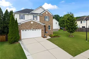 3855 New Salem Ct, Cumming, GA 30040 - Photo 4