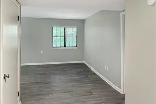 475 Mount Vernon Hwy NE, Atlanta, GA 30328 - Photo 4
