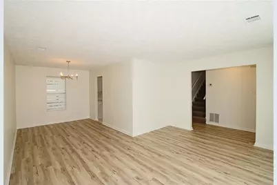 6060 Old Wellborn Trace, Lithonia, GA 30058 - Photo 8