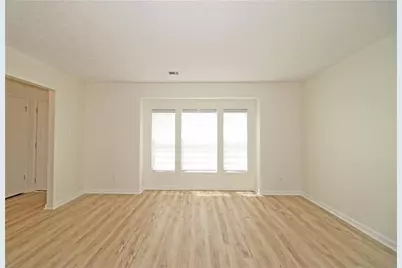 6060 Old Wellborn Trace, Lithonia, GA 30058 - Photo 6