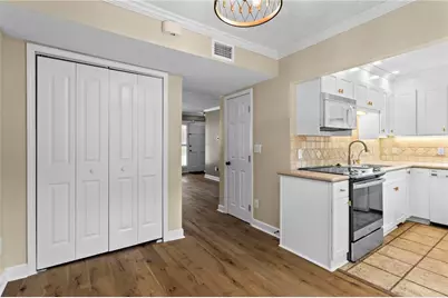 120 Biscayne Drive NW #A6, Atlanta, GA 30309 - Photo 10