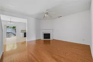 3829 Grovemont Pl, Duluth, GA 30096 - Photo 4