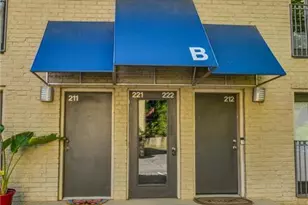 2023 Oakview Rd SE, Atlanta, GA 30317 - Photo 2