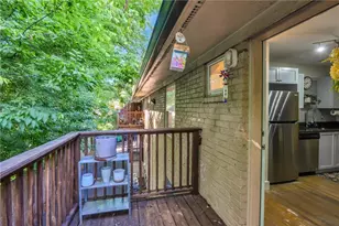 2023 Oakview Rd SE, Atlanta, GA 30317 - Photo 14
