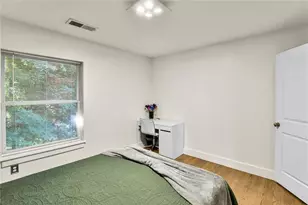 2023 Oakview Rd SE, Atlanta, GA 30317 - Photo 24