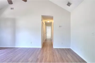 1022 Carriage Way, Loganville, GA 30052 - Photo 28