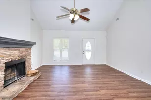 1022 Carriage Way, Loganville, GA 30052 - Photo 24