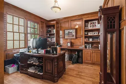 4179 Glengary Drive NE, Atlanta, GA 30342 - Photo 18