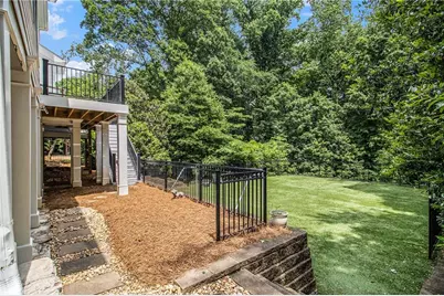 4179 Glengary Drive NE, Atlanta, GA 30342 - Photo 46